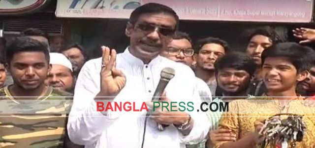 শিক্ষার্থীদের সঙ্গে সংহতি প্রকাশ করেছেন শামীম ওসমান