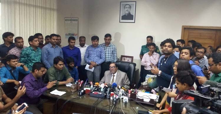 প্রস্তাবনা উপস্থাপন না করতে দেয়ায় অপমানিত বোধ করেছি: নির্বাচন কমিশনার