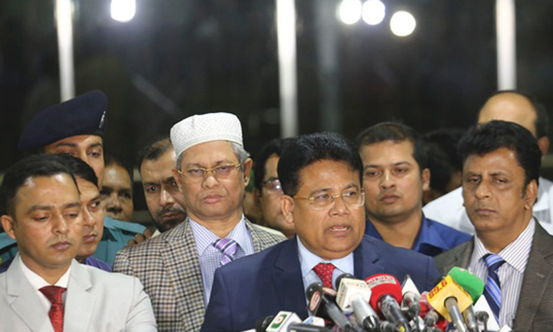শটগানসহ আরও নিরাপত্তারক্ষী চান ইসি সচিব