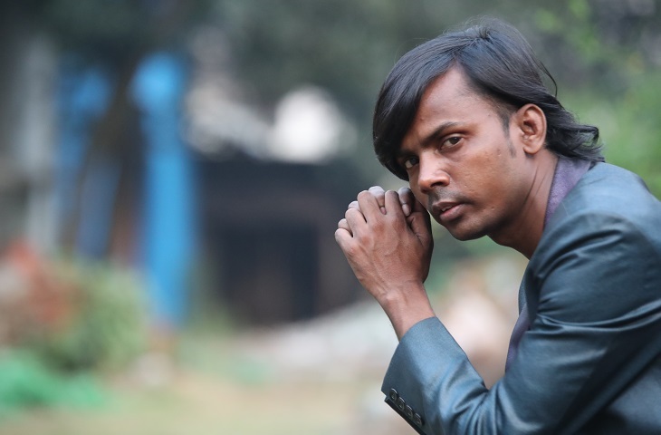 নির্বাচনে বাধা নেই হিরো আলমের
