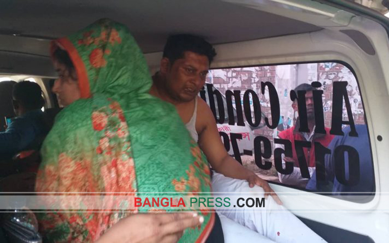 নাটোরে ছাত্রলীগের দু’গ্রুপের গোলাগুলি আহত ৩