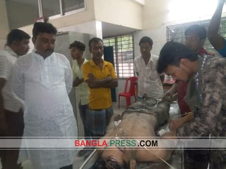 মেহেরপুরে ট্রাক্টর উল্টে চালক নিহত