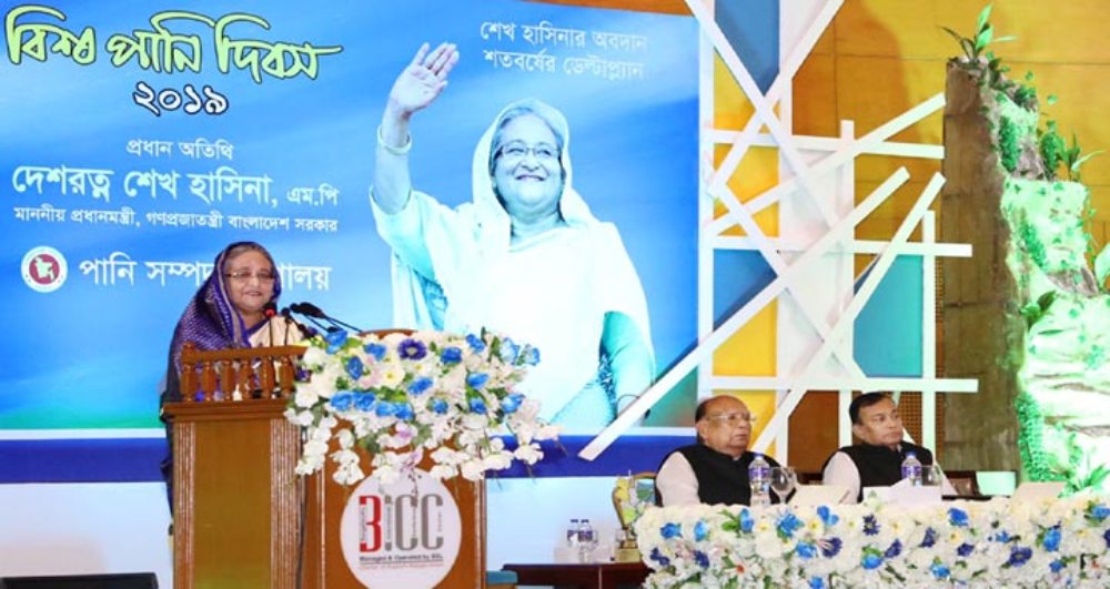 নদীর স্বাভাবিক গতি যেন অব্যাহত থাকে : প্রধানমন্ত্রী