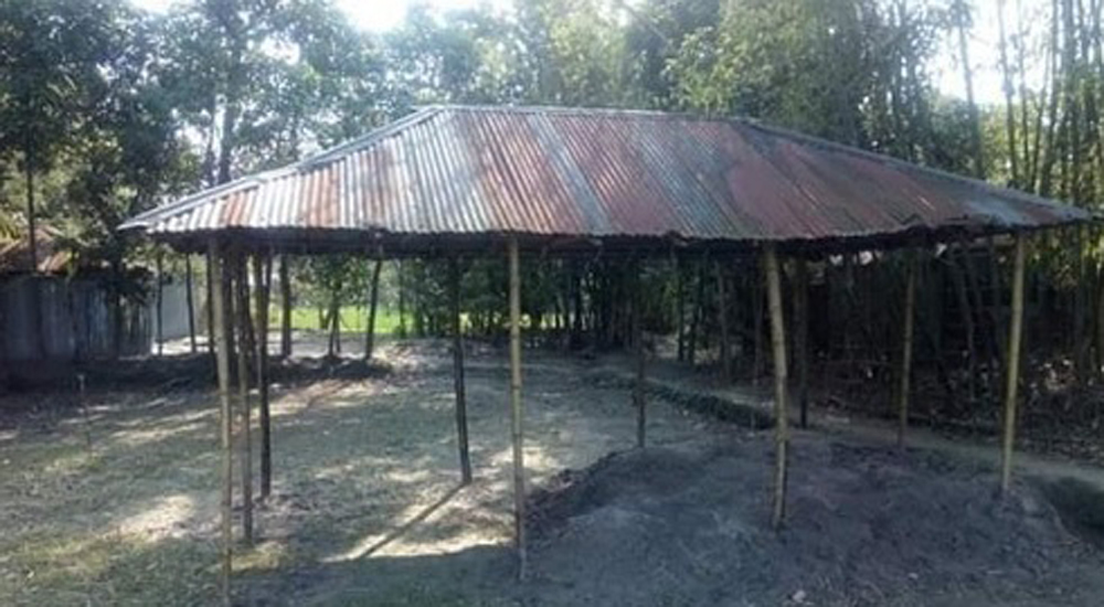 আদিতমারীতে শিক্ষকের জমি দখলের অভিযোগ
