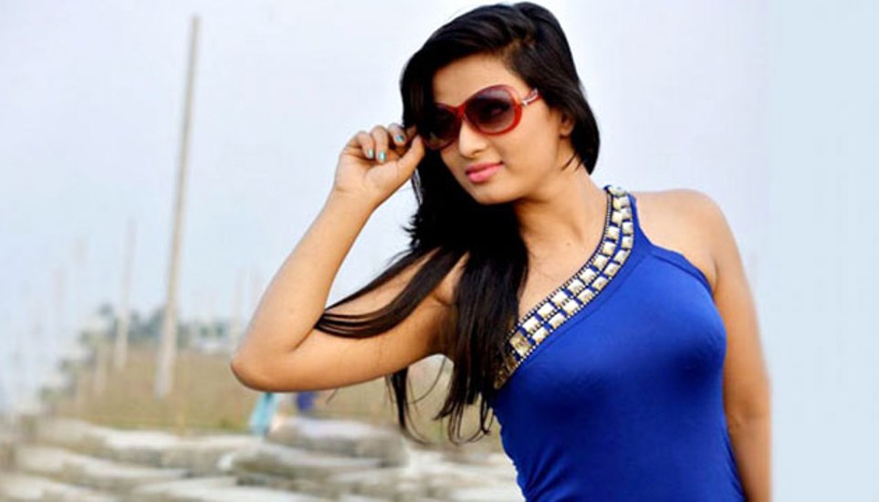 ক্ষণিকের সুখের জন্য সব হারাচ্ছি: পপি