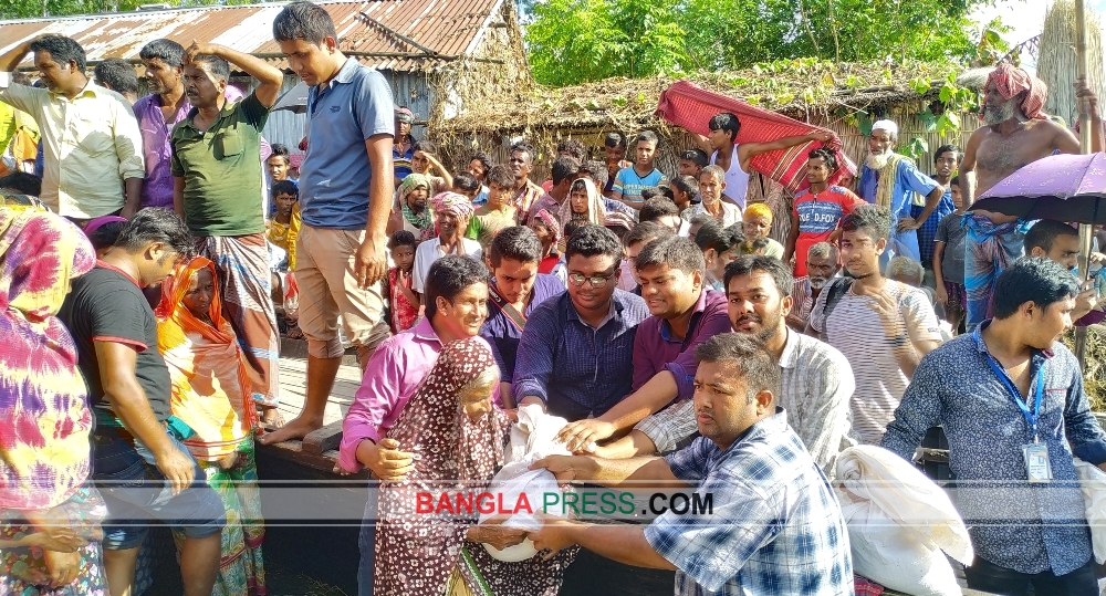 গাইবান্ধায় সন্ধানীর ত্রাণ বিতরণ ও ফ্রি হেলথ ক্যাম্প সার্ভিস