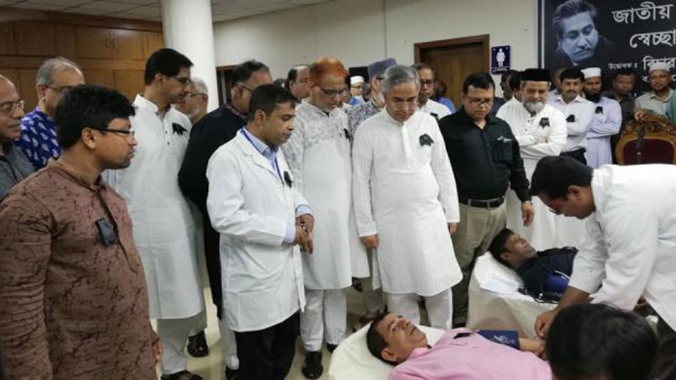 জাতির পিতার স্বপ্ন পূরণ করা আমাদের দায়িত্ব : প্রধান বিচারপতি