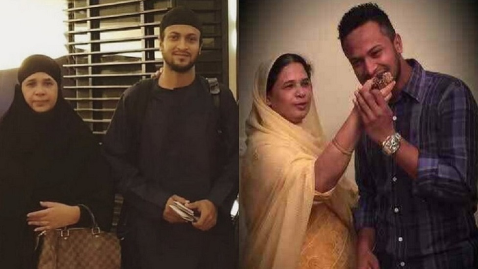মাকে নিয়ে হজে যাচ্ছেন সাকিব আল হাসান