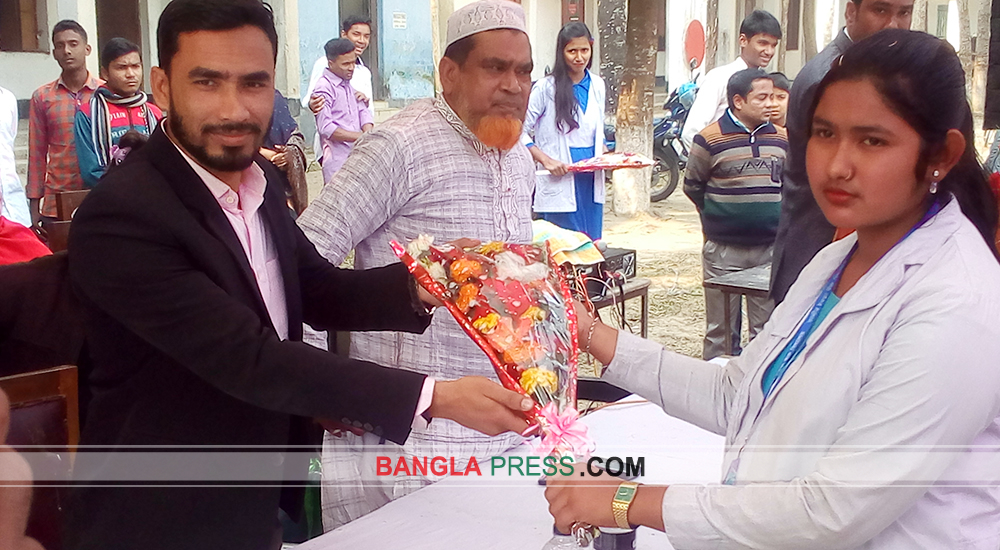 কাজীর চওড়া উচ্চ বিদ্যালয়ে এসএসসি পরীক্ষার্থীদের বিদায় সংবর্ধনা অনুষ্ঠিত