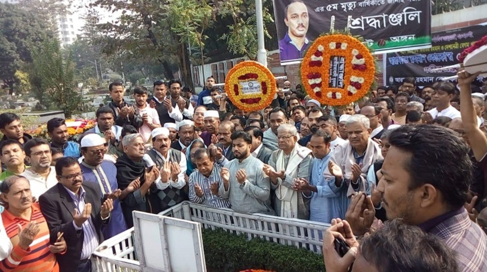 আ. লীগ দেউলিয়া হওয়ায় বিএন‌পির বিজয় বাধাগ্রস্ত করতে চায় : ফখরুল