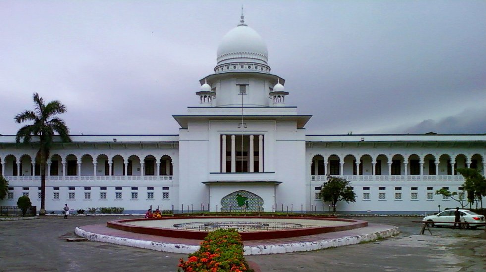করোনাভাইরাস : সব আদালত বন্ধ চেয়ে হাইকোর্টে রিট