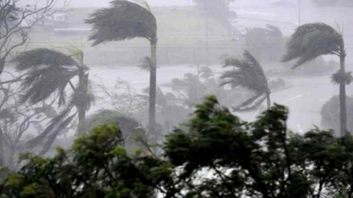 আজ সারাদেশেই হতে পারে ঝড়-বৃষ্টি