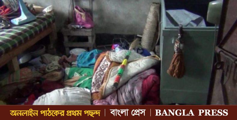 ঝিনাইদহে কৃষকের বাড়িতে ডাকাতি, গরু, নগদ টাকাসহ স্বর্ণালংকার লুট
