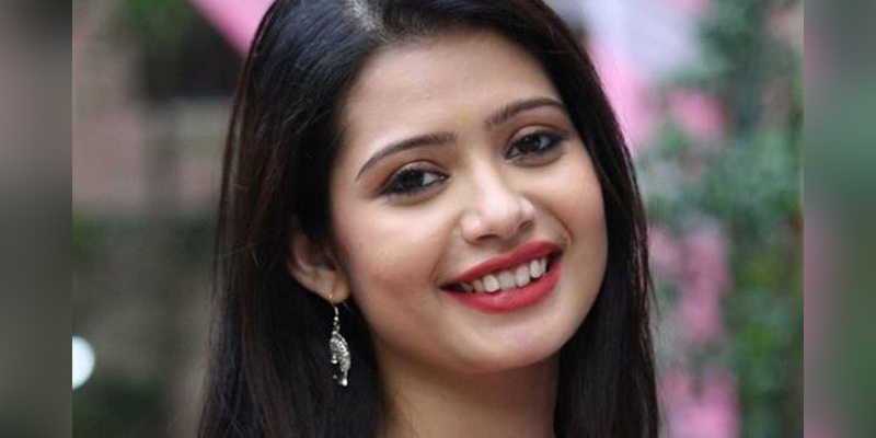 হ্যাঁ, আমি প্রেম করছি : এনা