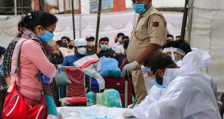 করোনায় আক্রান্তে রাশিয়াকে টপকে শীর্ষ তিনে ভারত