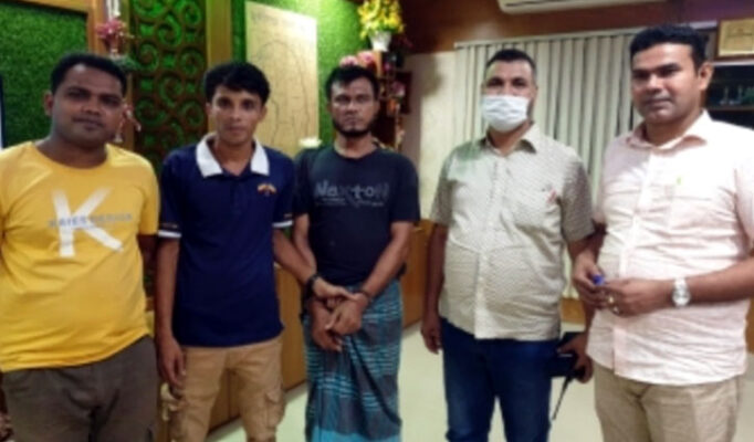 মুন্সীগঞ্জ ৭২ বছরের বৃদ্ধাকে ধর্ষণকারী কাদের গ্রেপ্তার