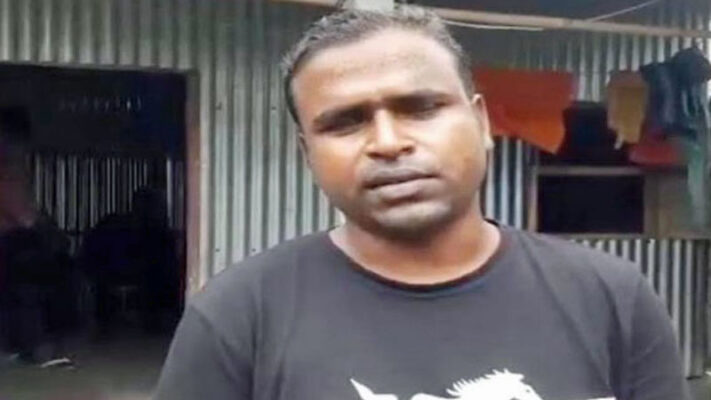 কালীগঞ্জে চাকুরির আশায় প্রধানমন্ত্রীর দেওয়া ঘর বিক্রি!
