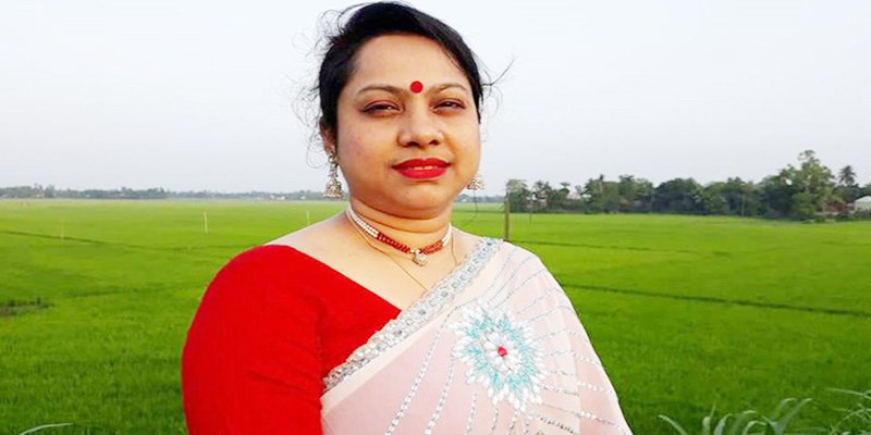 চাকুরী বাংলাদেশে থাকেন আমেরিকায়