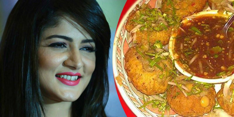 ‘হাম ফুচকা খা রহে হ্যায়'