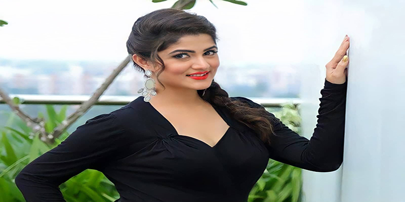 তৃতীয় বিবাহবিচ্ছেদের রেশ না কাটতেই নতুন সম্পর্কের গুঞ্জন