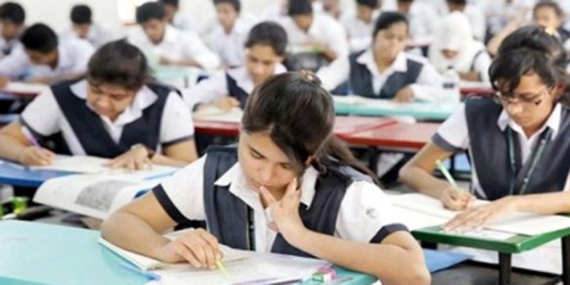 এইচএসসির বাকি বিষয়গুলোর পরীক্ষা হবে ‘অর্ধেক প্রশ্নপত্রে’