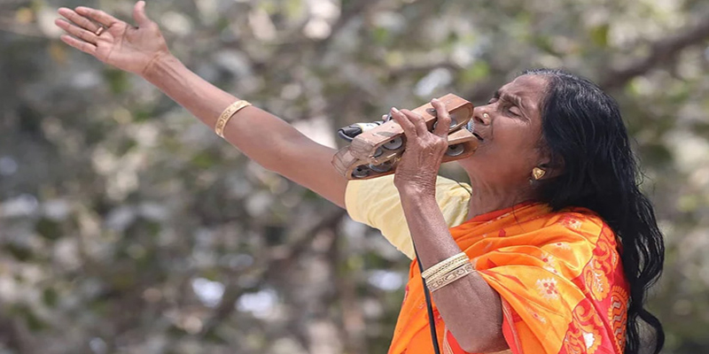 গান গাইতে পারছেন না কাঙালিনী সুফিয়া