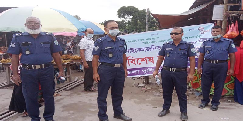 ডোমারে মাসব্যাপী চলছে মোটরবাইকের বিশেষ অভিযান