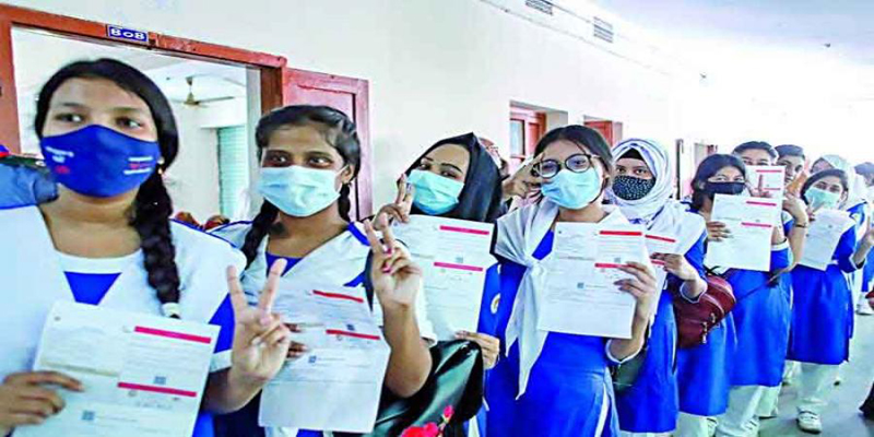 ১৫ জানুয়ারির পর টিকা ছাড়া স্কুল-কলেজে যাওয়া বন্ধ