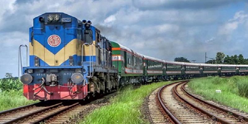 আজ থেকে শতভাগ যাত্রী নিয়ে চলবে ট্রেন