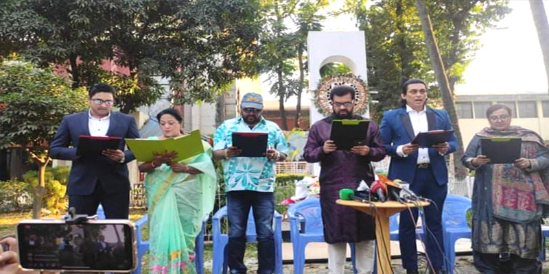 জায়েদ খানকে শপথ পাঠ করালেন ইলিয়াস কাঞ্চন