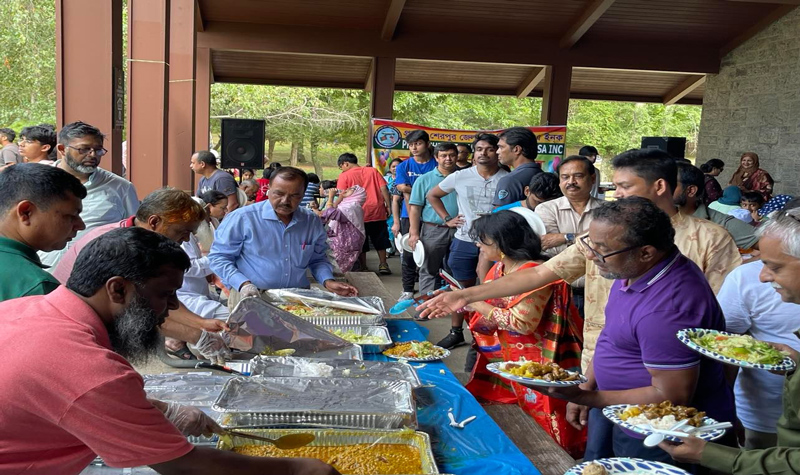 নিউ ইয়র্কে প্রবাসী শেরপুর জেলা সমিতির জমজমাট বনভোজন