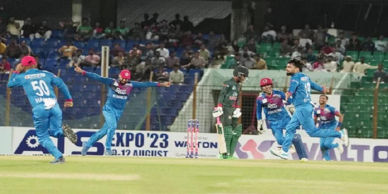 ১৪২ রানে হেরে সিরিজ খোয়ালো বাংলাদেশ