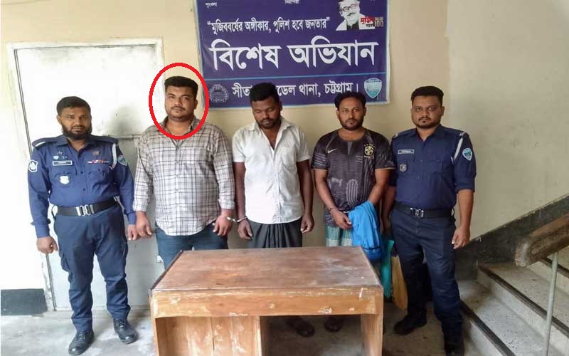 বোস্টন প্রবাসী স্ত্রীর টাকা চুরি করে দেশে গিয়ে দ্বিতীয় বিয়ে, অতঃপর গ্রেপ্তার