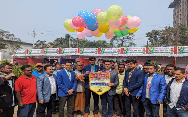 ময়মনসিংহে ১৫ দিনব্যাপী পুষ্পমেলার উদ্বোধন করলেন মেয়র টিটু