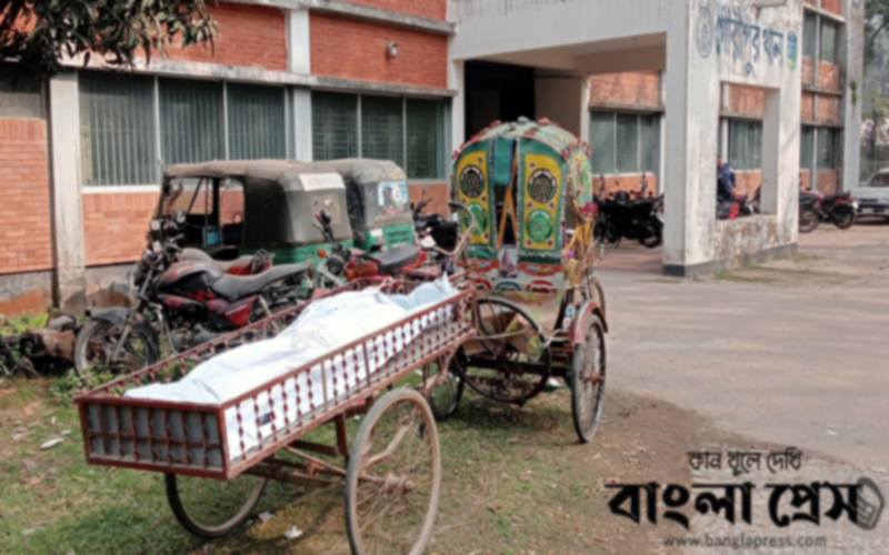 গৌরীপুরে বাঁশঝার থেকে ৩  সন্তানের জননীর ঝুলন্ত মরদেহ উদ্ধার। 