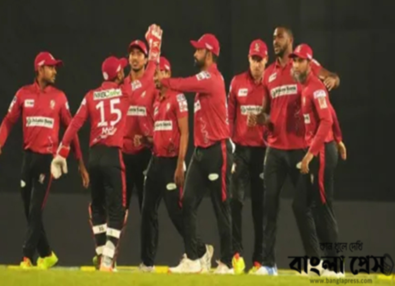 কুমিল্লাকে উড়িয়ে বিপিএলের প্রথম শিরোপা বরিশালের