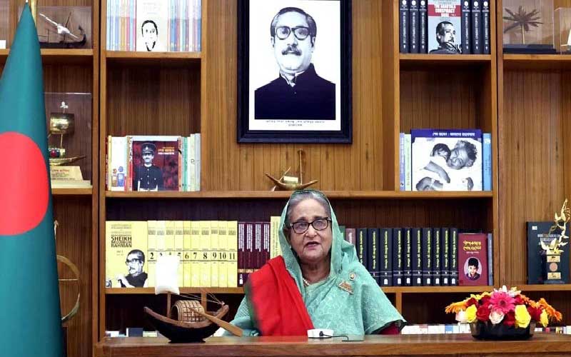 বাঙালি বীরের জাতি, কারও রক্তচক্ষু মেনে নেবে না: শেখ হাসিনা