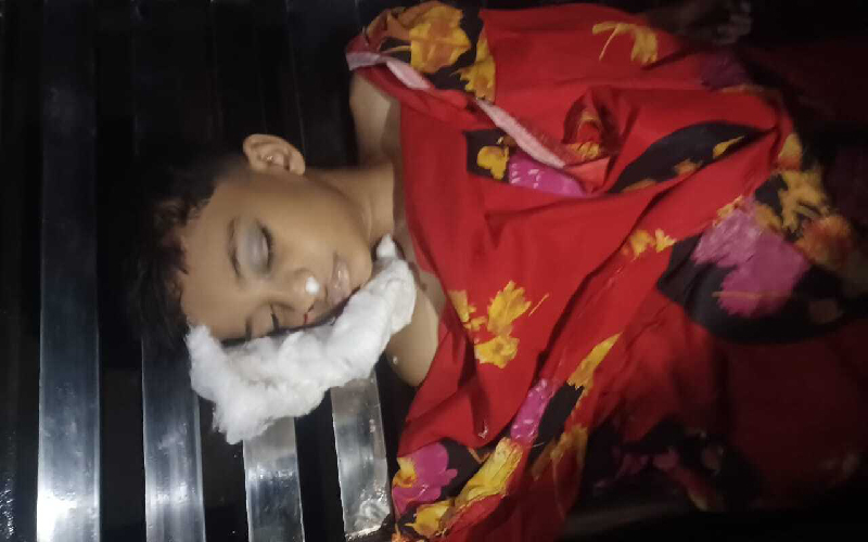 মায়ের সামনে পাঁচতলা ভবনের ছাদ থেকে পড়ে শিশুর মৃত্যু