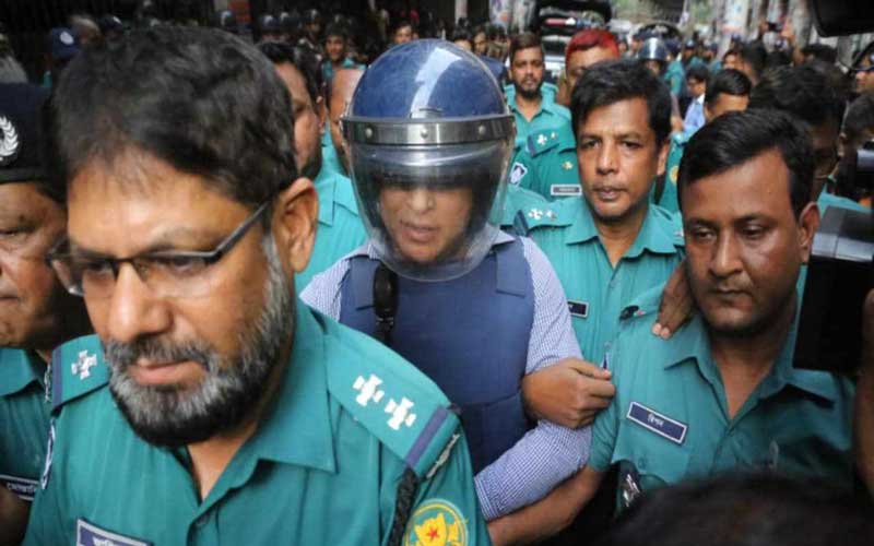 আড়িপাতা কল রেকর্ড ফাঁস করে উত্তেজনা ছড়াতেন জিয়াউল আহসান