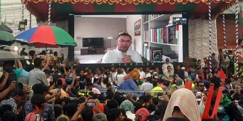 জনগন দ্বারা নির্বাচিত সরকারই কেবল দেশে গনতন্ত্র ফিরিয়ে আনতে পারে