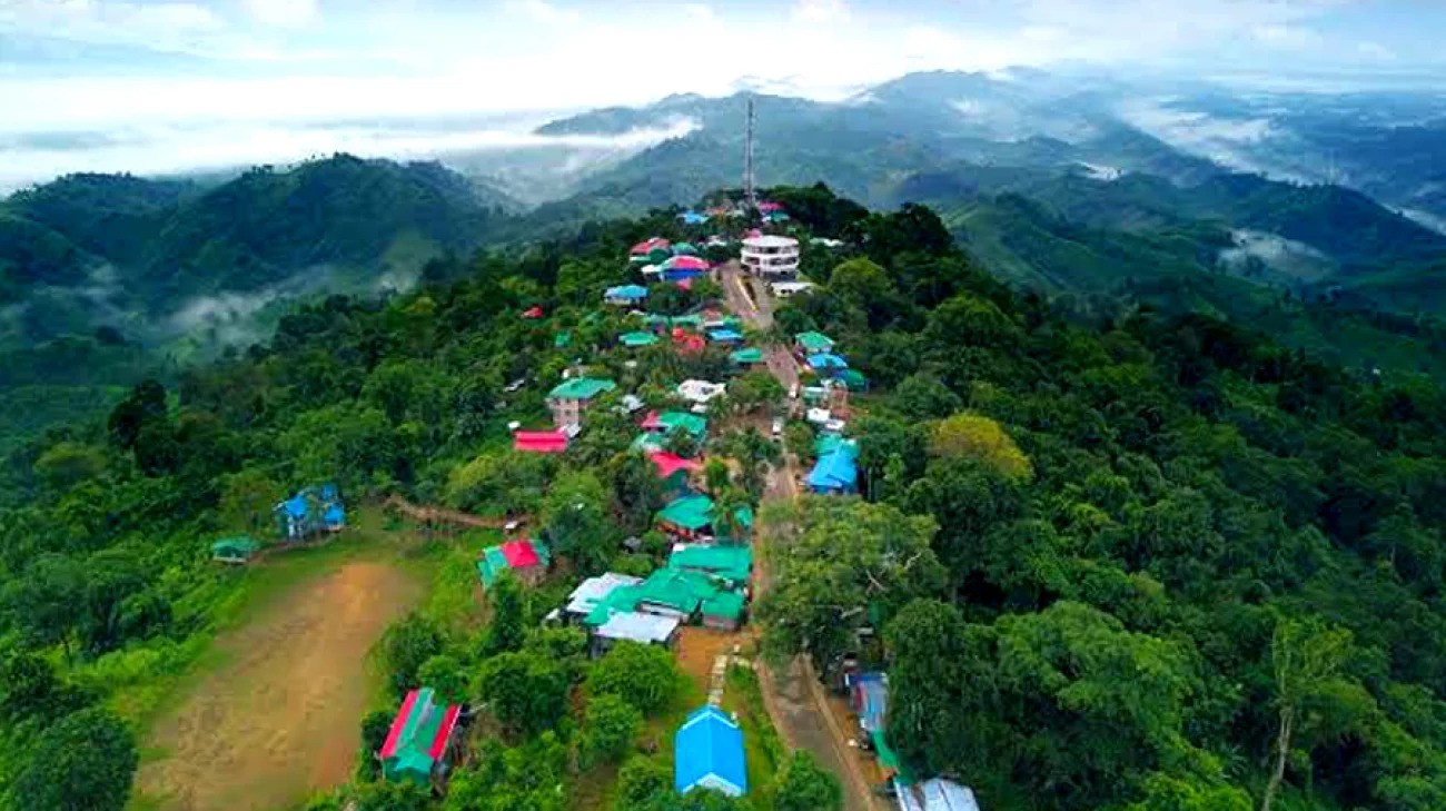 সাজেকে আটকা পড়েছেন ৮ শতাধিক পর্যটক