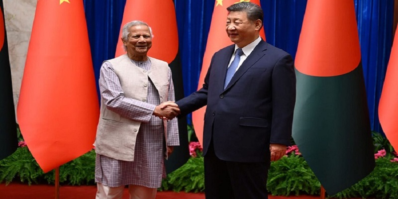 ঢাকা-বেইজিংয়ের ঐতিহাসিক সমঝোতা: ১ চুক্তি ও ৮ এমওইউ স্বাক্ষর