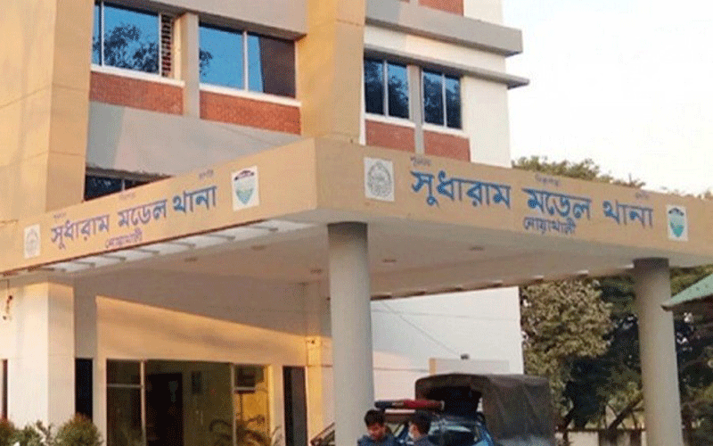 নোয়াখালীতে মোটরসাইকেল-অটোরিকশার সংঘর্ষে তরুণের মৃত্যু
