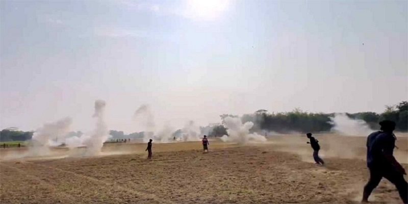 শরীয়তপুরে দুই গ্রুপের সংঘর্ষ, শতাধিক হাতবোমা বিস্ফোরণ