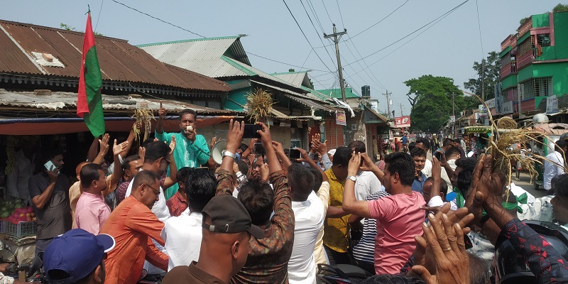 বিএনপির ধানের শীষে সম্ভাব্য প্রার্থী আনিসুল হকের পথ সভা