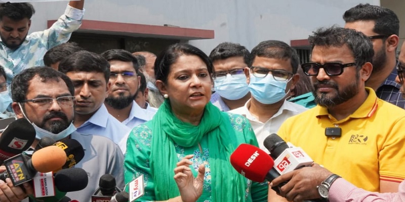 ভাগাড়ে ময়লা পোড়ানো যাবে না: পরিবেশ উপদেষ্টা
