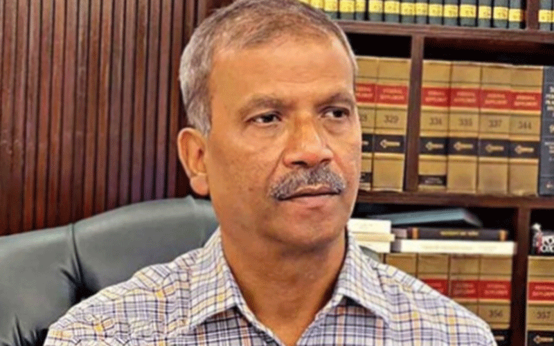 সরকারকে কঠোর হওয়ার পরামর্শ দিয়েছে দলগুলো: আসিফ নজরুল